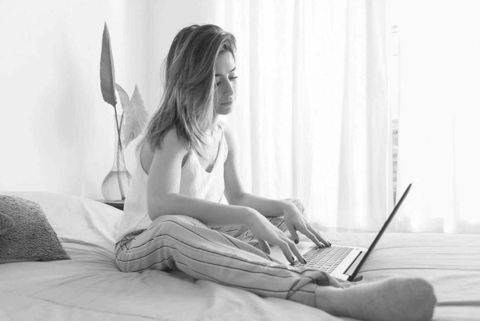 Sessione di fotografia creativa con attrezzatura professionale